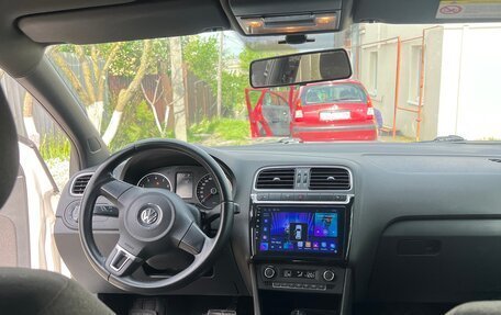 Volkswagen Polo VI (EU Market), 2012 год, 750 000 рублей, 19 фотография