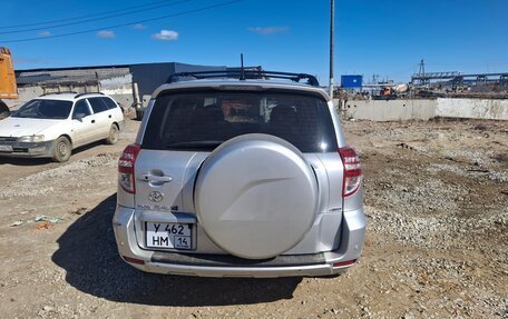 Toyota RAV4, 2012 год, 1 250 000 рублей, 2 фотография