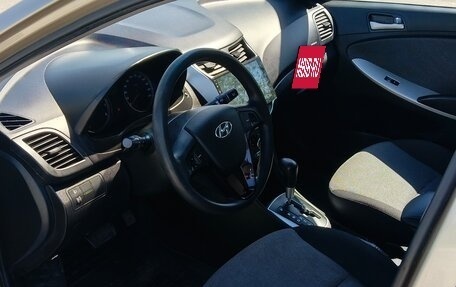Hyundai Solaris II рестайлинг, 2014 год, 685 000 рублей, 7 фотография