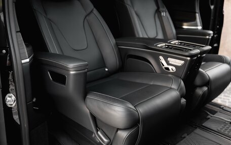 Mercedes-Benz V-Класс, 2025 год, 13 820 000 рублей, 28 фотография