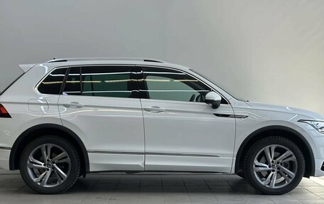 Volkswagen Tiguan II, 2021 год, 3 390 000 рублей, 4 фотография