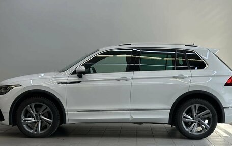 Volkswagen Tiguan II, 2021 год, 3 390 000 рублей, 8 фотография