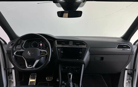 Volkswagen Tiguan II, 2021 год, 3 390 000 рублей, 9 фотография