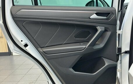 Volkswagen Tiguan II, 2021 год, 3 390 000 рублей, 27 фотография
