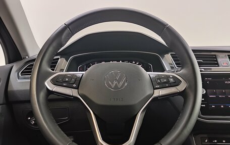 Volkswagen Tiguan II, 2021 год, 3 190 000 рублей, 10 фотография