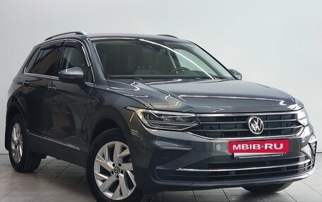 Volkswagen Tiguan II, 2021 год, 3 190 000 рублей, 3 фотография