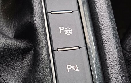 Volkswagen Tiguan II, 2021 год, 3 190 000 рублей, 28 фотография