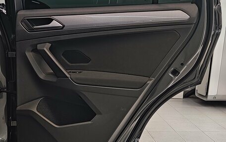 Volkswagen Tiguan II, 2021 год, 3 190 000 рублей, 35 фотография