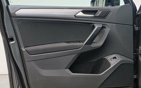 Volkswagen Tiguan II, 2021 год, 3 190 000 рублей, 32 фотография