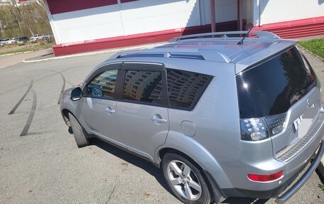Mitsubishi Outlander III рестайлинг 3, 2008 год, 1 210 000 рублей, 14 фотография