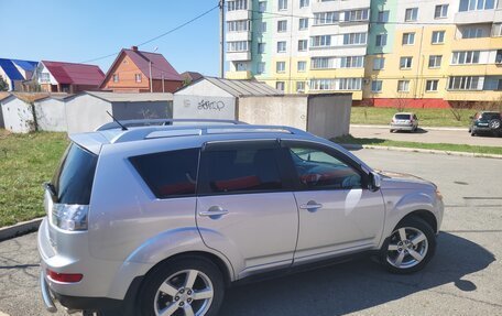 Mitsubishi Outlander III рестайлинг 3, 2008 год, 1 210 000 рублей, 17 фотография