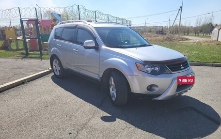 Mitsubishi Outlander III рестайлинг 3, 2008 год, 1 210 000 рублей, 19 фотография