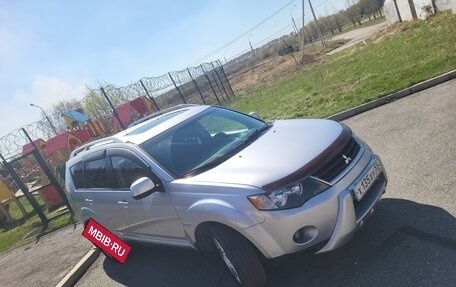 Mitsubishi Outlander III рестайлинг 3, 2008 год, 1 210 000 рублей, 18 фотография