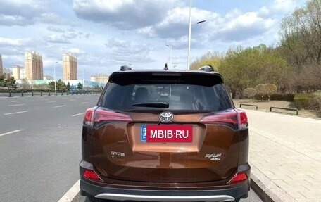 Toyota RAV4, 2017 год, 1 800 000 рублей, 6 фотография