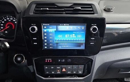 SsangYong Tivoli, 2023 год, 1 870 000 рублей, 4 фотография