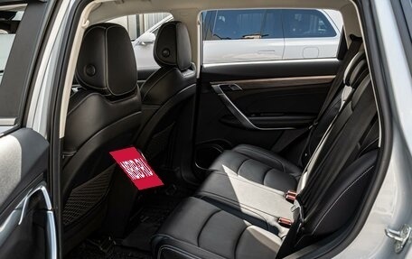 Geely Atlas, 2024 год, 2 390 000 рублей, 11 фотография
