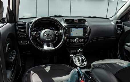 KIA Soul II рестайлинг, 2018 год, 1 775 000 рублей, 6 фотография