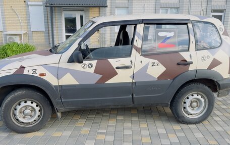 Chevrolet Niva I рестайлинг, 2005 год, 265 000 рублей, 3 фотография