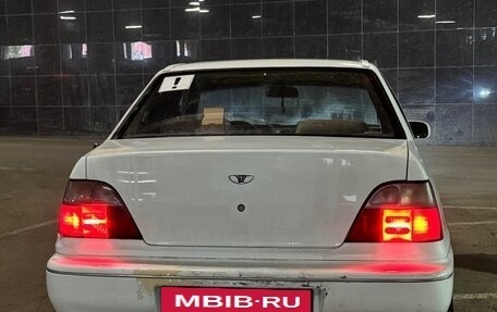 Daewoo Nexia I рестайлинг, 2001 год, 100 000 рублей, 5 фотография