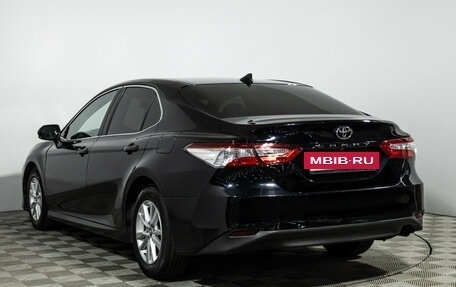 Toyota Camry, 2018 год, 2 179 700 рублей, 7 фотография