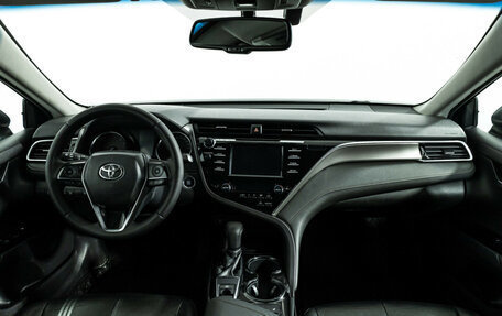 Toyota Camry, 2018 год, 2 179 700 рублей, 13 фотография