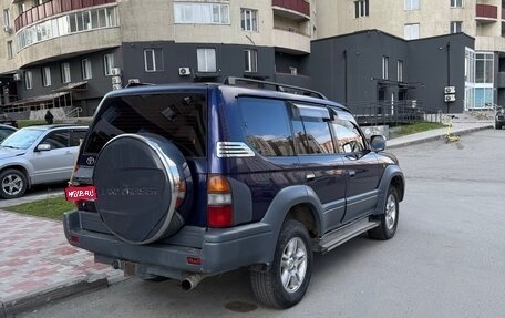 Toyota Land Cruiser Prado 90 рестайлинг, 1997 год, 920 000 рублей, 1 фотография