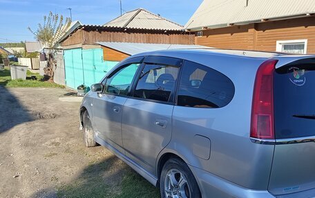 Honda Stream I рестайлинг, 2003 год, 650 000 рублей, 4 фотография