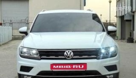 Volkswagen Tiguan, 2023 год, 1 800 000 рублей, 1 фотография