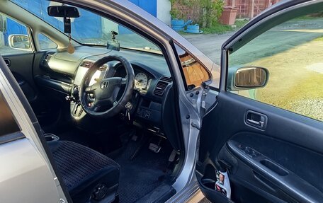 Honda Stream I рестайлинг, 2003 год, 650 000 рублей, 9 фотография