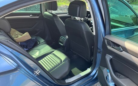 Volkswagen Passat B8 рестайлинг, 2015 год, 1 550 000 рублей, 7 фотография