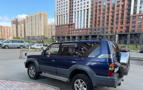 Toyota Land Cruiser Prado 90 рестайлинг, 1997 год, 920 000 рублей, 4 фотография