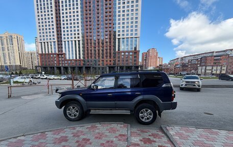 Toyota Land Cruiser Prado 90 рестайлинг, 1997 год, 920 000 рублей, 5 фотография