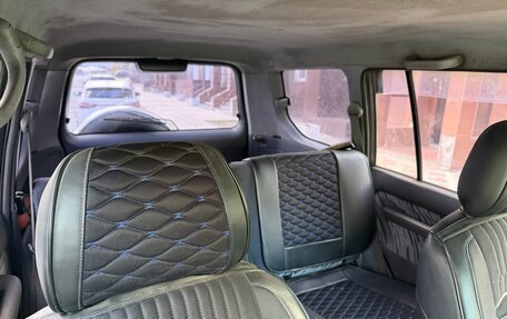 Toyota Land Cruiser Prado 90 рестайлинг, 1997 год, 920 000 рублей, 12 фотография