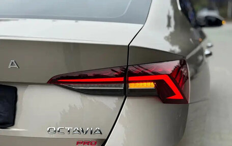 Skoda Octavia IV, 2022 год, 1 827 745 рублей, 10 фотография