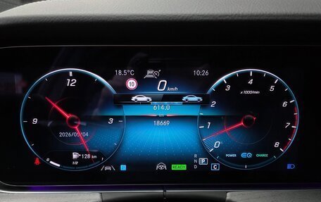 Mercedes-Benz CLS, 2022 год, 8 100 000 рублей, 19 фотография