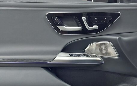 Mercedes-Benz CLS, 2022 год, 8 100 000 рублей, 31 фотография