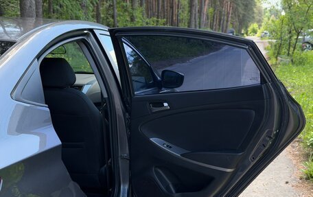 Hyundai Solaris II рестайлинг, 2015 год, 1 129 999 рублей, 23 фотография