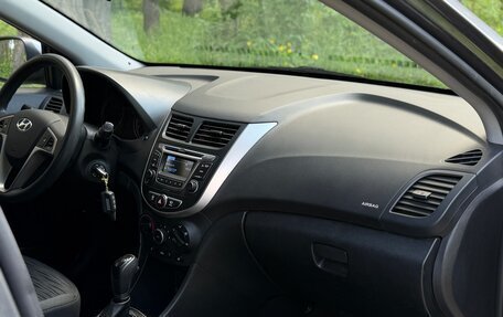 Hyundai Solaris II рестайлинг, 2015 год, 1 129 999 рублей, 28 фотография