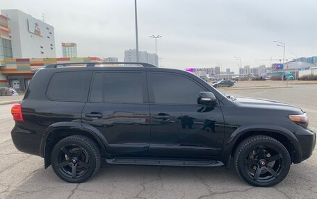 Toyota Land Cruiser 200, 2013 год, 3 500 000 рублей, 3 фотография