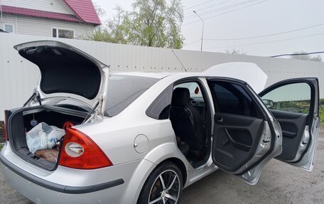 Ford Focus II рестайлинг, 2005 год, 390 000 рублей, 11 фотография