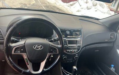 Hyundai Solaris II рестайлинг, 2015 год, 1 000 000 рублей, 1 фотография
