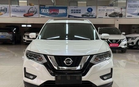 Nissan X-Trail, 2023 год, 1 800 000 рублей, 1 фотография