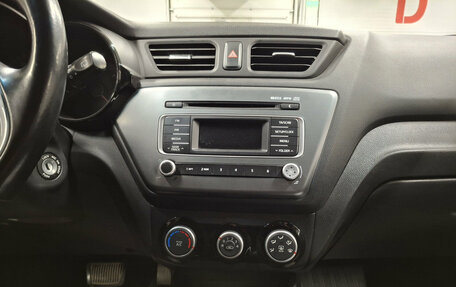 KIA Rio III рестайлинг, 2016 год, 1 099 000 рублей, 18 фотография