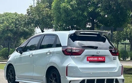 Honda Fit, 2022 год, 890 500 рублей, 8 фотография