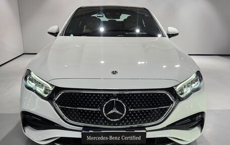 Mercedes-Benz E-Класс, 2025 год, 6 450 000 рублей, 4 фотография