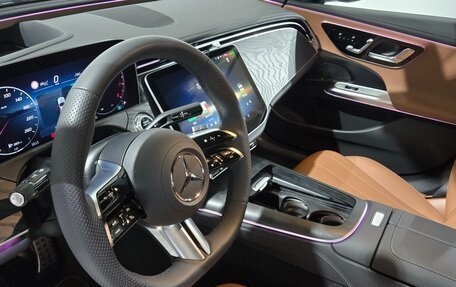 Mercedes-Benz E-Класс, 2025 год, 6 450 000 рублей, 19 фотография