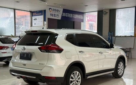 Nissan X-Trail, 2023 год, 1 800 000 рублей, 4 фотография