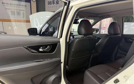 Nissan X-Trail, 2023 год, 1 800 000 рублей, 19 фотография