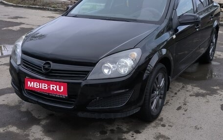 Opel Astra H, 2008 год, 420 000 рублей, 1 фотография