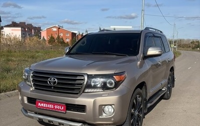 Toyota Land Cruiser 200, 2014 год, 4 000 000 рублей, 1 фотография